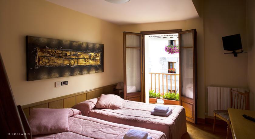 Hostal Musunzar 라이차 객실 사진