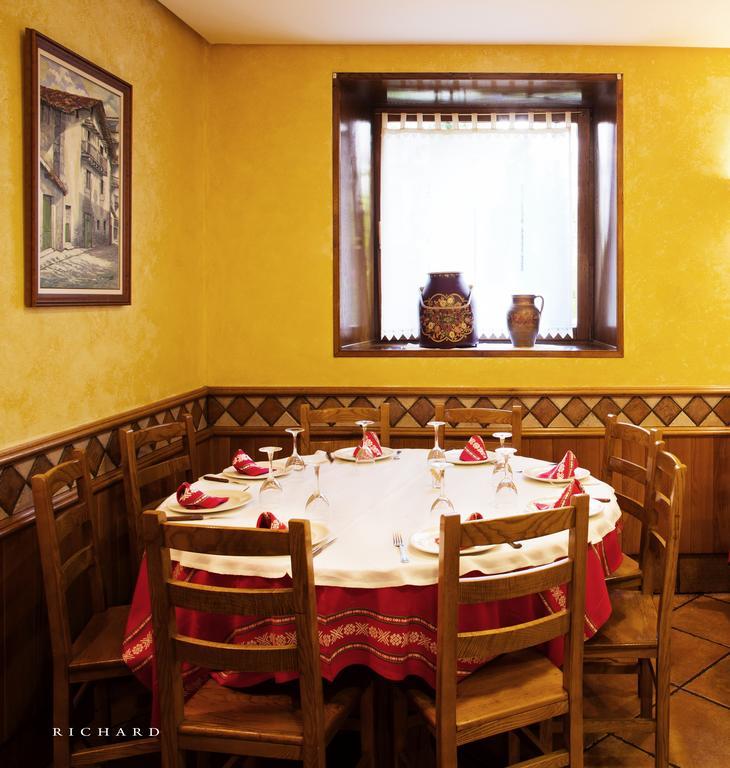 Hostal Musunzar 라이차 외부 사진